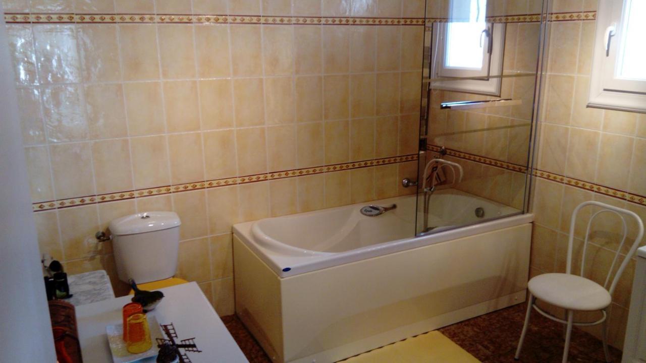 L'Oustau Bonur Bed & Breakfast Bourg-Saint-Andéol Exterior foto